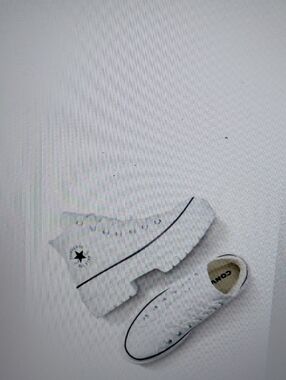 Clearance Sale Converse White High-Top Platform Chuck Sneakers